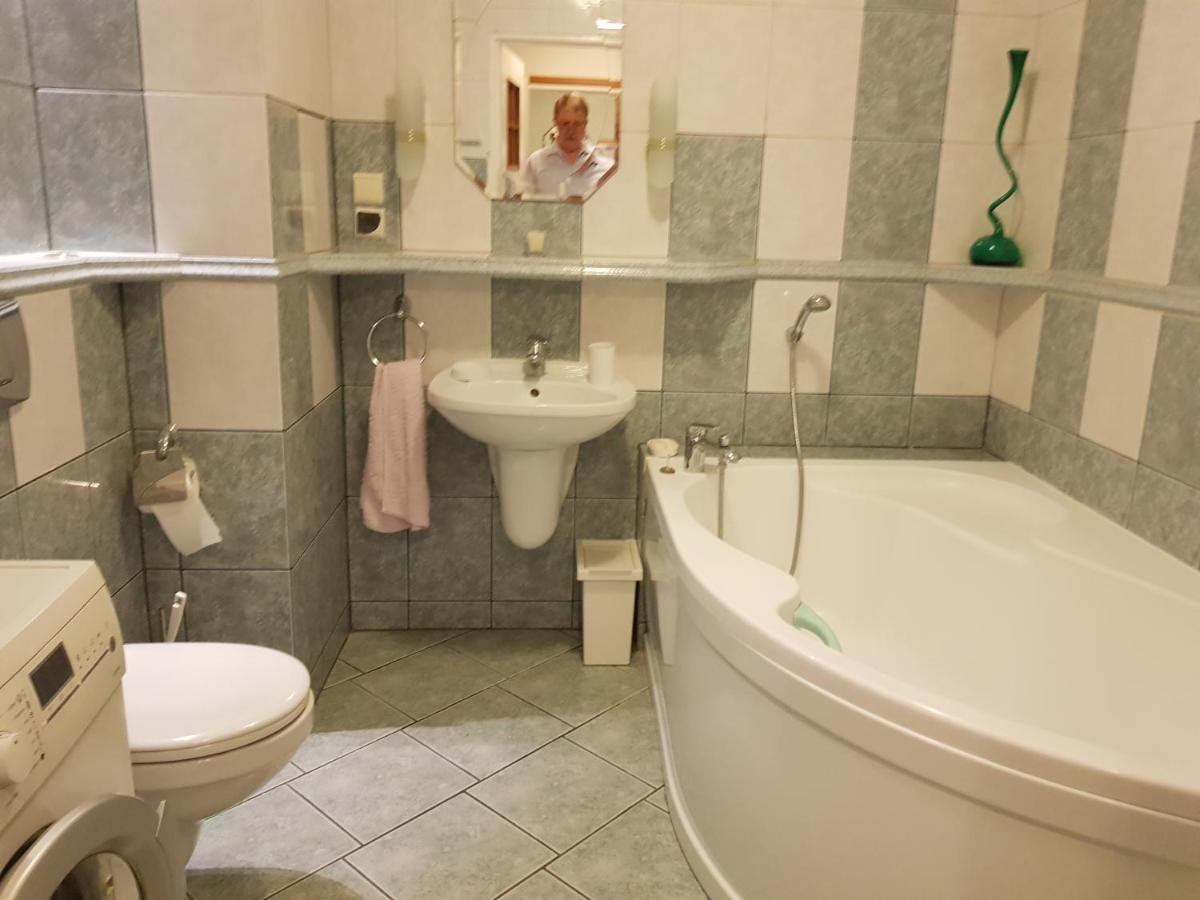 Апартаменти Sloneczny Apartamencik Вроцлав Екстер'єр фото